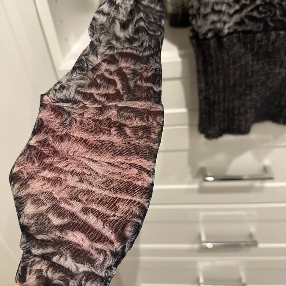 Sheer Mesh Sweater – Black & Silver - Picture 3 of 4